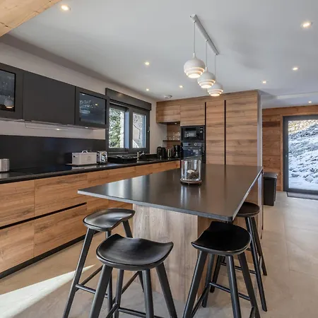 Chalet Moderne, 5 Chambres, Proche Remontees, Parking, Wi-fi - Fr-1-754-88 *